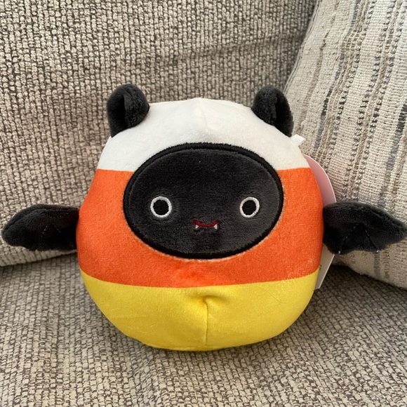Squishmallows Toys Emily The Bat Halloween Candy Corn 45